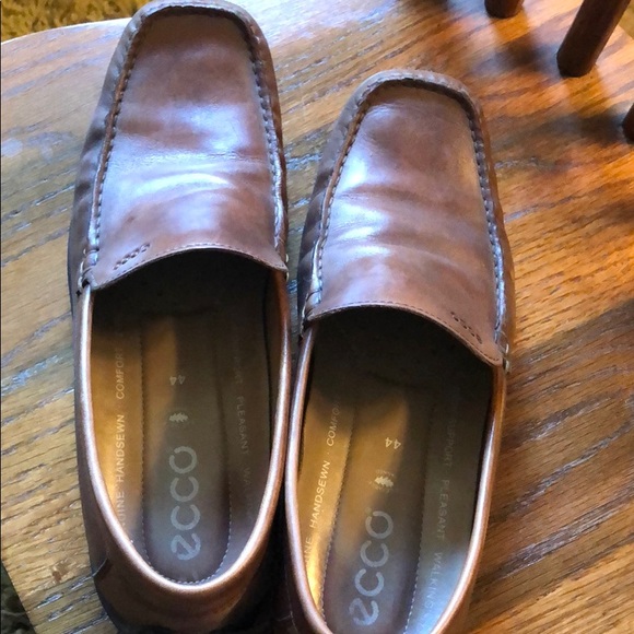 Brown Ecco Slip on Moccasin Shoes Size 10.5